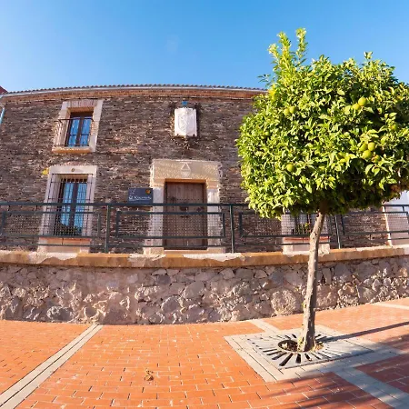 Casa Rural El Nacimiento, Despenaperros. Casa rural Santa Elena